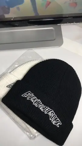 หมวกไหมพรม ใส่เที่ยวหน้าหนาว #หมวก #หมวกไหมพรม #หมวกกันหนาว #หมวกบีนนี่ 