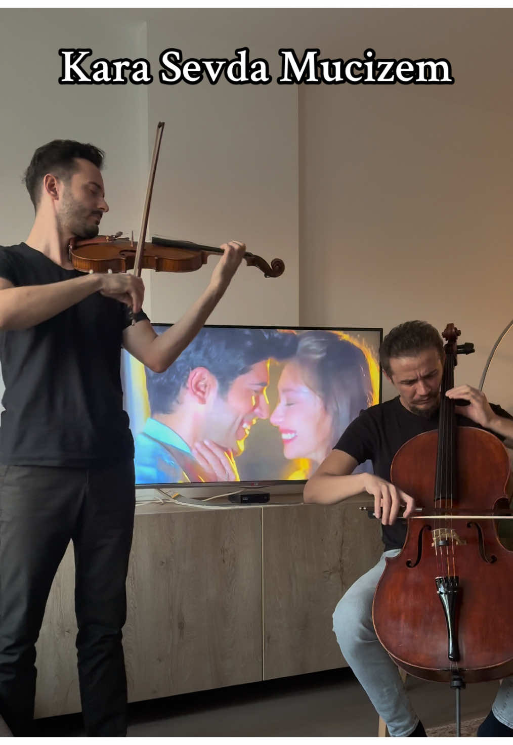 #karasevda #endlesslove #burakozcivit #neslihanatagul #toygarışıklı #kemalnihan #emirkozcuoğlu #kaanurgancıoğlu #turkishseries #turkishdrama #violin #cello #soundtrack 