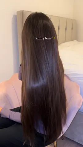 Hair therapy 🤍 #hairtok #shinyhair #straighthair #healthyhair #hairgoals #longhair #haircare 