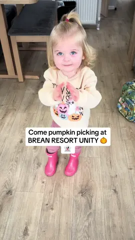 The kids love this place @Brean Leisure Resort #jamieandlauren #family #halloween 