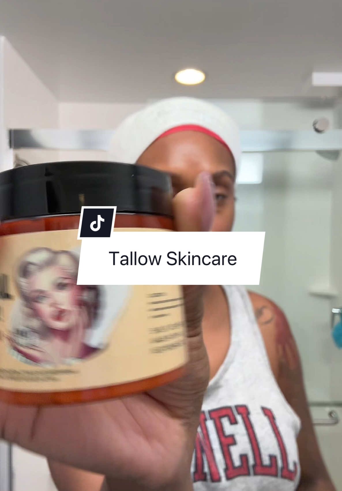 Indulge your skin with the luxurious Tallow Honey Balm. This nourishing bomb is packed with natural ingredients to hydrate, soothe, and protect the skin. #beauty #SelfCare #tallowbalm #skincarerecommendations #Inverted #tts #tiktokshopfinds #beeftallow #vitamine #coconutoil #honey #skincare #skincaretips #SkinCare101 #skin #tallow #tallowskincare 