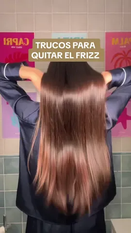 Nunca mas vais a tener frizz en el pelo gracias a estos trucos mis chicas 💋 #hair #hairtok #pelo #pelolargo #frizzyhair #tipsdebelleza #beauty #belleza #hairtips #frizz #encrespamiento #fyp #parati 