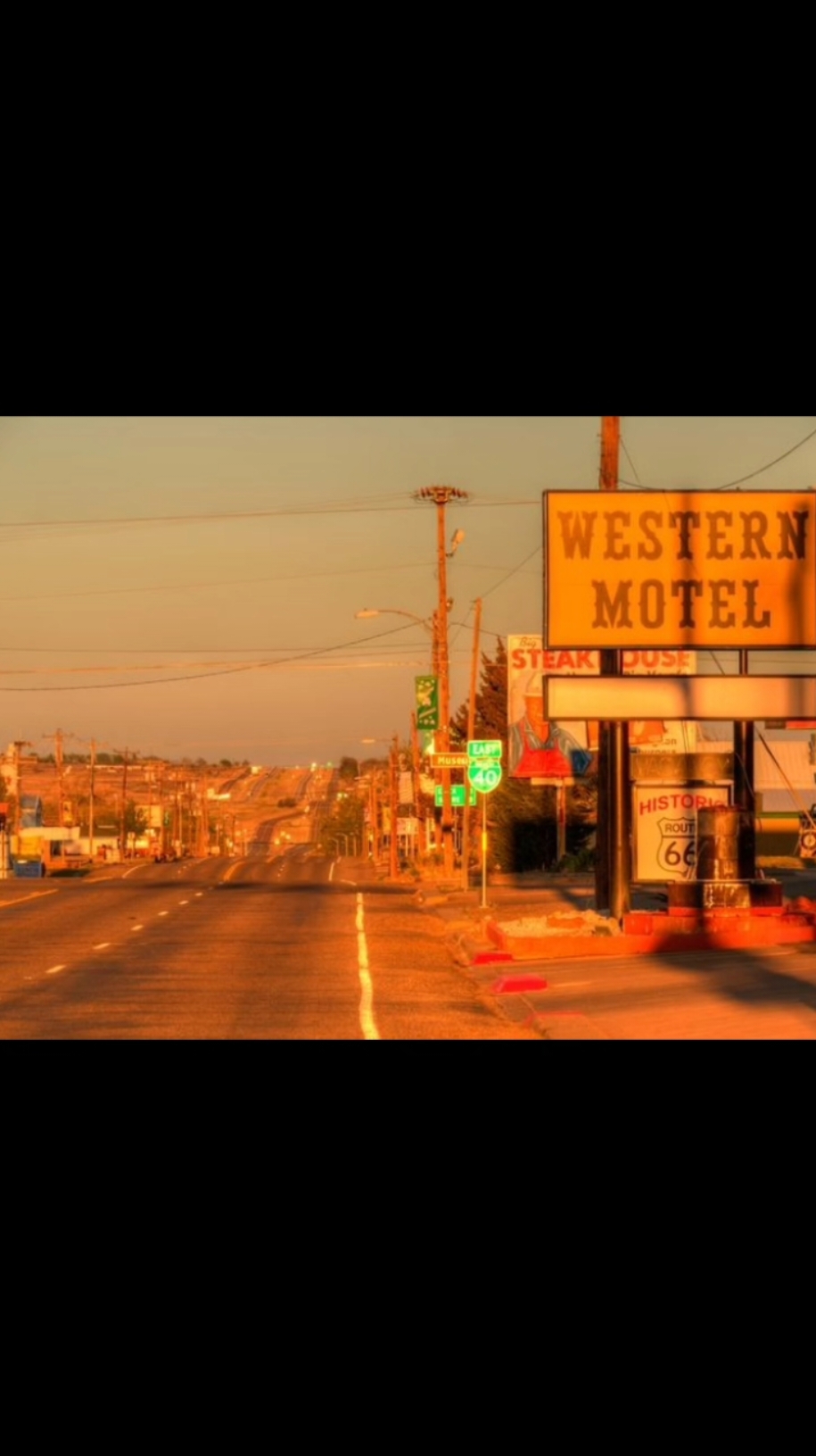 eu amo essa vibe. // #thehouseoftherisingsun #texas #desert #70s #westernaustralia #cowboy #cowgirl #sun #risingsun #fyy #tipografia 