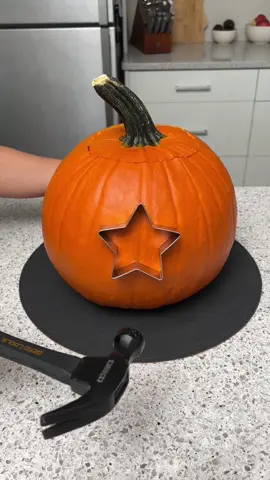 The easiest way to carve a pumpkin 🎃