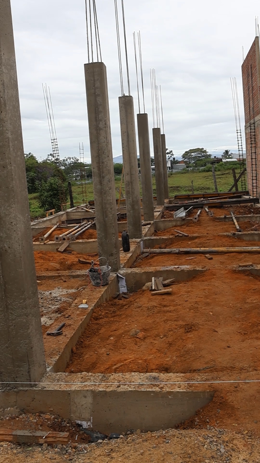Columnas de 25cm x 25cm, para CASA de 2 pisos.