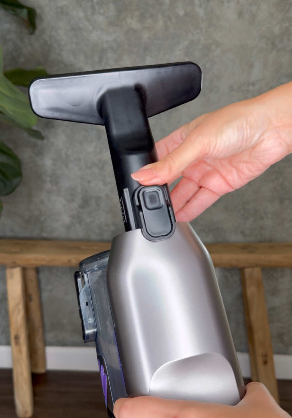 I love my new and powerful  BLACK+DECKER® SUMMITSERIES™ select Cordless Stick Vacuum.  You’ll appreciate this cordless vacuum for its powerful suction, tangle-free brush and easy bowl emptying. @BLACK+DECKER  #blackanddecker #musthavecleaningtools #cleanhome ##vacuumcleaner ##cleaninggadets #sponsered #howtoclean 