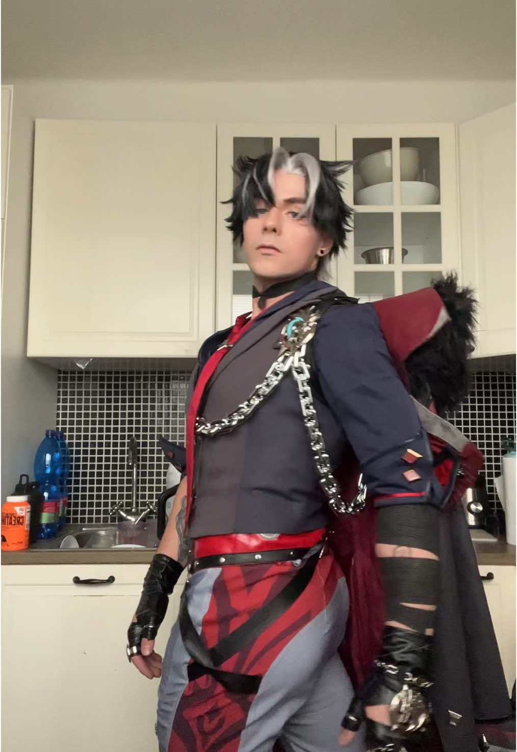 Idk if cosplaying Genshin Impact is the move #genshin #genshinimpactedit #wriothesley #wriothesleycosplay #wriothesleygenshin @GenshinImpact_En 