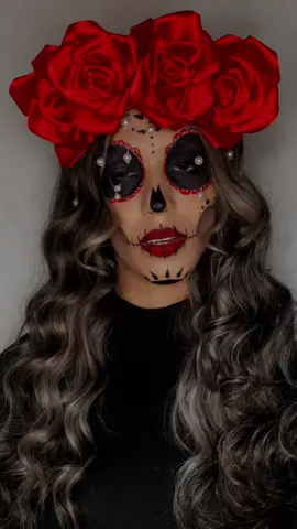 Caveira Mexicana💀🇲🇽 . . . #CapCut #caveiramexicana #caveira #halloweenmakeup #halloween2024 #halloween #fyp #foyou #foryoupage 