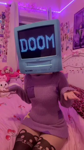 If it has a screen, Doom will be seen. #tvhead #cosplay #tvheadcosplay #cosplayer #Doom #videogame #gaming #FPS 
