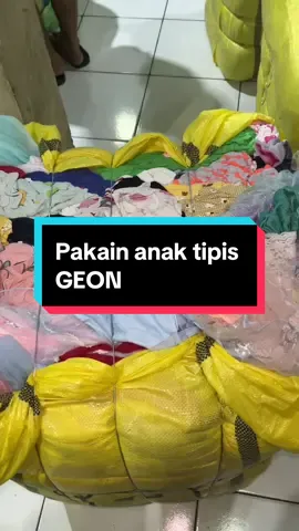 Pakaian anak tipis 204 geon #fyp #fypシ #beranda #viral #foryoupage #pakaiantrifthing #triftingmurah #triftshop #ballsegel #ballsegelimport #cimolgedebage #bandung #peluangusaha 