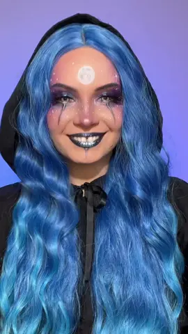 Cute witch look for halloween 2024.💙🧙‍♀️ #makeup #halloweenmakeup #makeupartist #halloweenlook #makeupinspo #withch #halloween2024 #scary #makeupartistcheck #bluemakeuplook #makeupaddict #makeupartistcheck @Coloured Contacts 👁 