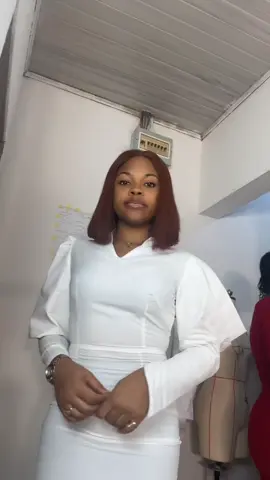 Close up look of my cowl sleeve and structured sleeve, they balance each other so well, but its the back neckline for me 🥰 #presentation #sleeveandneckline #fashion #fashiontiktok #fyp #designers #ifineme #fashionschool #fashiondesigner #fashionschoolchronicles #fashionschoolinawka  