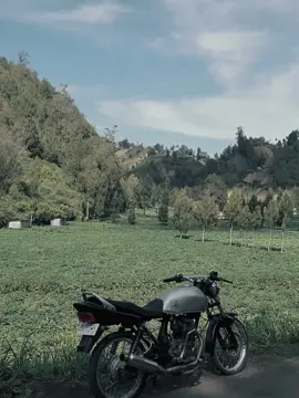 #CapCut nostalgia😇#hiugank🦈 #bromo #bromotenggersemeru #JelajahLiburan #herexjatim #foryou #foryoupage #beranda #berandamu #fyp #fypシ #fyppppppppppppppppppppppp 