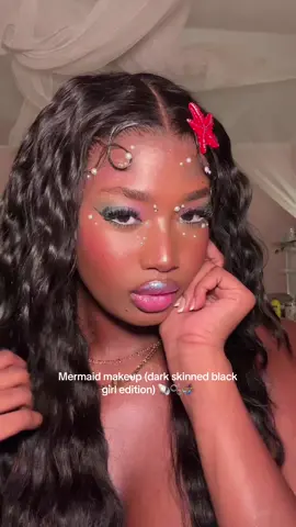 Easy mermaid makeup🐚🫧🧜🏾‍♀️💕 using products from my @IPSY glam bag!  @Lunar Beauty🌙  moonshroom palette @lunamagicbeauty glitter eyeliner duo @Anastasia Beverly Hills sugar palette  @Patrick Ta Beauty barbie blush  @milkmakeup odyssey lip oil in globetrot #beauty #makeup #halloween #halloween2024 #halloweeninspo #mermaidmakeup #blackgirlmakeup 