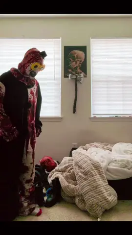 Follow, like, share do whatever #dance #funny #artyheclown #terrifier2 #terrifier3 #terrifer #fyp #fyppppppppppppppppppppppp #halloweencostume #iliketomoveitmoveit 