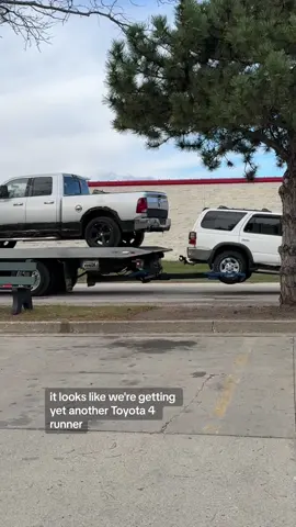What is going on with this Silverado? And a bonus 310k 4Runner #chevysilverado #mechanicsoftiktok #chevytrucks #toyota4runner #autorecycling #junkyard #autopartscity 