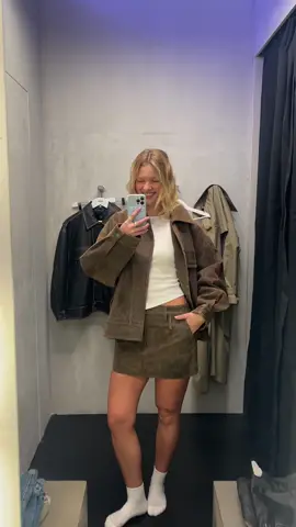 still dreaming if the leather set 💗🫶🏻 @KSUBI++ #Vlog #shopping #denim #fashion #fallfashion 