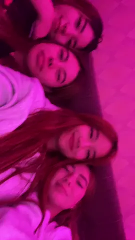 reunited with my mains @Sofia Smith @yheshapega @michiko 🦂 #mannixfam #fypシ゚ 