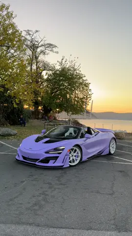 Mclaren at sunset😩#fyp #mclaren #720s #supercar 