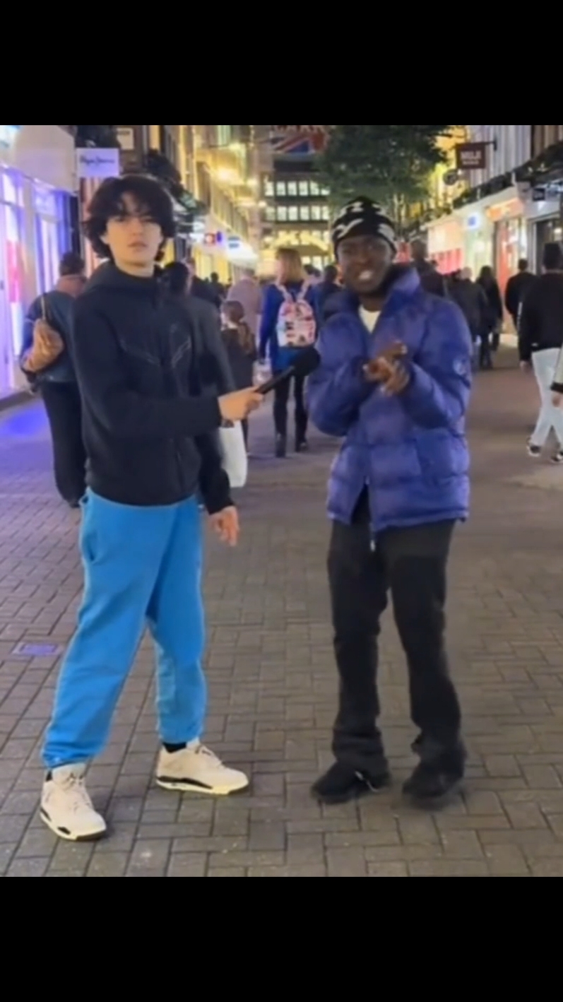 Hi, I'm Cyzor. Pleasure to meet you ❤️