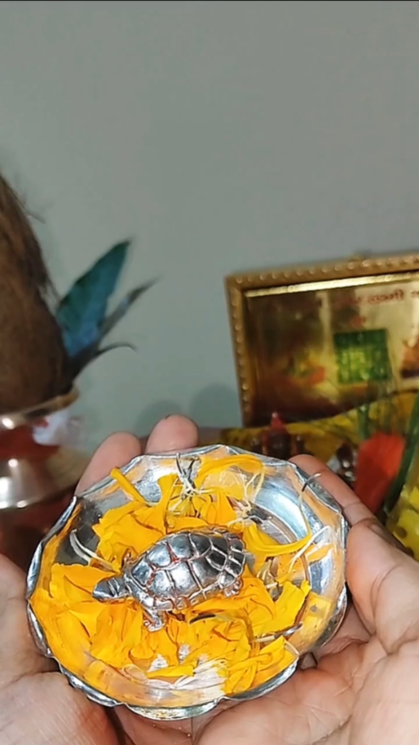 लक्ष्मी पूजा सामाग्री एवम् पूजा विधि🙏🙏🙏🙏🙏🙏🙏🙏🙏🙏 @tiktok creators @TikTok Nepal #tihar2024 #lakshmipuja  #tiktokofficialnepal #foryou #goviral #tiktoknepal #tiharaayo  #tiharspecial #foryoupage #tiktokviral #ownvideo #creative #creatorsearchinsights #culture #festival #worship #worshipmusic #worshipsong 