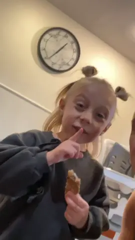 T gets it🤫 #unclebob #uncle #funcle #fyp #babysitting #bigbro #cute #viralvideo #funny #foryou #comedy #foryoupage #laugh #trending #baby #fun #cutebaby #dance #niece #bestie #bestfriend #toddlersoftiktok 
