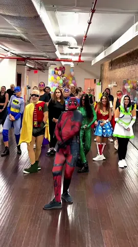 💥 HEREOS FROM NYC 🦹🏼🦸🏻‍♂️🦸🏽‍♀️🦸  #byebye #halloween2024 #superhero #costume 