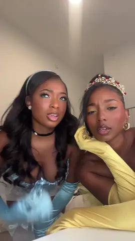 This year my sister @Toni and I decided to match 👸🏾👸🏾 what do you think?  #halloweencostume #blackprincess #nychalloween #beautyandthebeast #princessdiaries #princess 