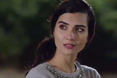 #tubabuyukustun #توبا #gonulcelen #توبا_بويوكوستن #بائعة_الورد #عاصي #سنوات_الضياع #جسور_والجميلة #العشق_الاسود #cesurveguzel #مسلسلات_تركية #karaparaaşk #anotherself #اكليل_الورد 