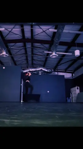 u p  u p  &  a w a y  🎈 #chancepena #dancetok #dancers #choreography #houston #dance #contemporary #houstondancer #dancer #contemporarydance #choreographybyme #houstondance #improv #dancersoftiktok #contemporarydancer #houstondancers #houstondancestudio #danceteachersoftiktok #danceteacherlife #danceteacher 