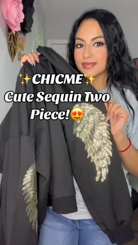 ✨@ChicMe_official Cute Sequin Two Piece!😍✨ . . . #sequin #twopieceset #joggerset #blacktwopieceset #tryonhaul #tryon #tiktokshopfinds #tiktokshopblackfriday #tiktokshopcybermonday #spotlightfinds #blackfriday #womensclothing #fashion #fashiontiktok #OOTD #autumnfashion #fallfreshness 