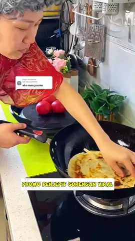 Membalas @tuti.herawati906 Enak banget pake spatula jepit ini bun mau bolak balik gorengan gatakut ancur. buruan cek keranjang kuning #capitan #capitangorengan #spatula #spatulastainless #jepitgorengan #capitgorengan  #klikkeranjangkuning 