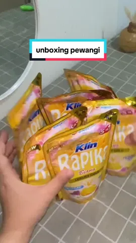 mumpung tiktok lagi baik, co sekarang mayan buat stok😬✨  #soklin #pewangi #pewangipakaian 