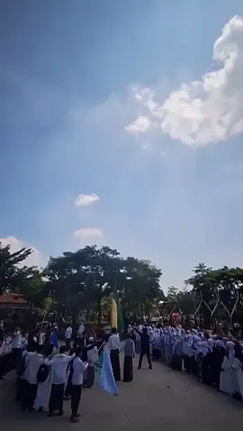 keseruan santri putra & putri di hari santri kemarin #santripondok #ultras #hsn2024 #santriwati #fyppppppppppppppppppppppp #gakpernahfyp 