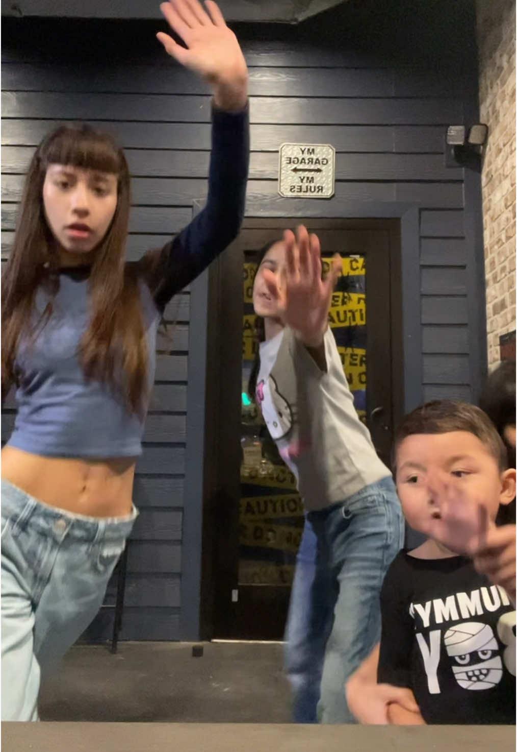 the fam doing tiktoks with me #fypシ #viralllllll 