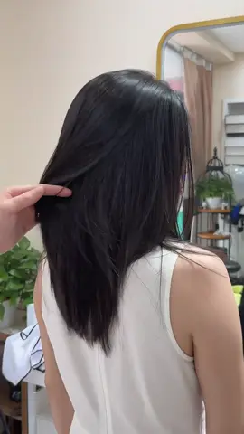 Mẫu tóc duỗi hơi nước xu hướng #minhrhairquan7 #xuhuong #duỗihơinước #duỗiphonghoinuoc #salonquan7 #salontocquan7 #layerlỡ #duỗitựnhiên #duỗithẳngtựnhiên #layermediumlength 