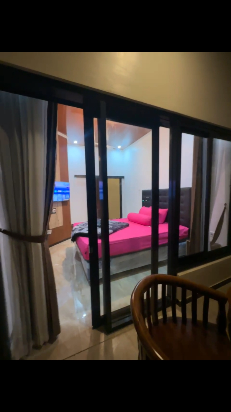 villa kamaran LT3 villa angga uwel RUUUUEDY BOLO  WA 081249670213/ 085895569388 #fyp #fypシ゚viral #songgoriti #batu #villasonggoriti #penginapansonggoriti #malang #anggauwel