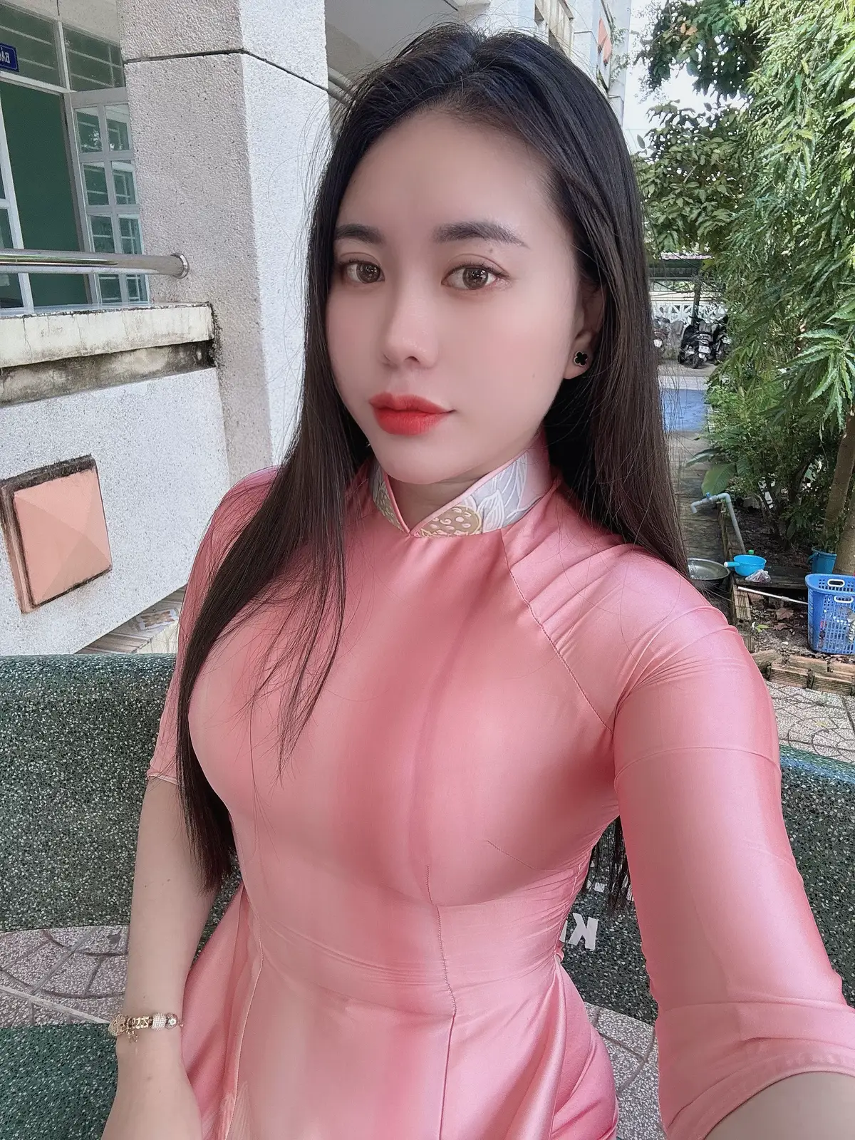 Cuối cùng những thứ đã qua, cũng không bằng những thứ ta đang sống 🖤