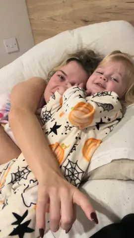 Arabella wakes us up 🥹🫶 #family #daughter #toddler #mummy #daddy  