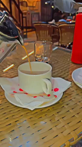Muhabat k hath ka chai 🥀☕️🌸 #foryoupage #foryou #fyp #fypage #fyg #viralvideo #viral #video #tiktok #poshto_poetry #urdupoetry #fypシ゚ #unfrezzmyaccount #goviral @🥀 SmoKer ❤️‍🩹 @SmOker 