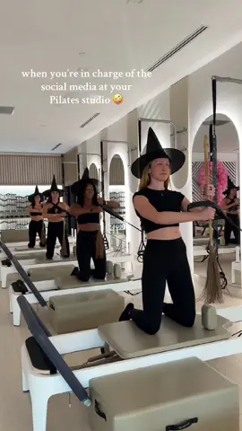 Happy halloween witches #pilates #socialmediamanager 