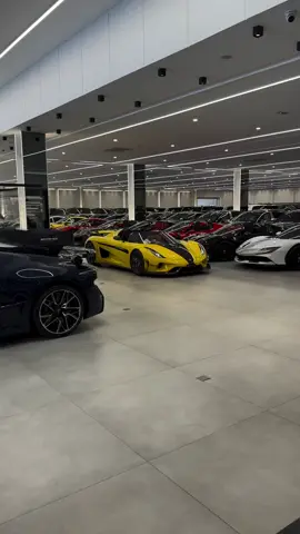 💛 #mycollection #carshowroom #cardealership #supercars #supercar #hypercar #abudhabi🇦🇪 #uae #dubai_dxb_uae #🇦🇪 #dubai #dubai🇦🇪 #vipmotorsuae #uaetiktok #uae🇦🇪 #koenigesgg 