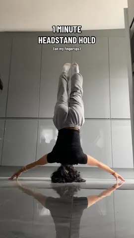 this ones actually easier than it looks #headstand #calisthenics #yoga #Fitness #gym #fyp #tamil 
