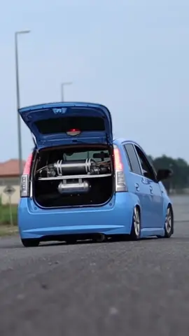 ptciuu ptciuu #fyp #borneostyle #vivamovement #airsuspension 