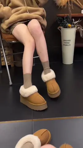 Dép sục lông vũ cao cấp bản QCCC full box camelia #xuhuong #giayxinh #giaynuthoitrang #giaynuhottrend 