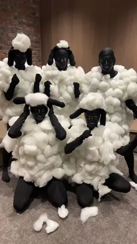 アーパツアパツ羊のショーンVer.🐑🐑🐑🐑🐑？ #ひつじのショーン #ハロウィン仮装  #lol#エルオーエル  #小見山直人 #佐藤友祐 #honoka #hibiki#moca #07 