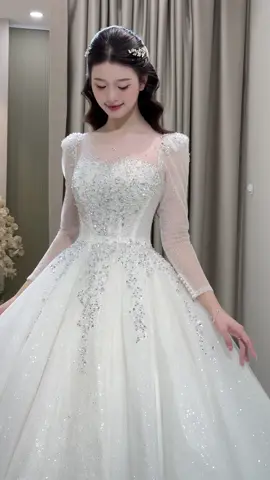 Một chiếc váy cưới mà các nàng dâu đi tìm cho mùa đông sắp tới. Công chúa là đây chứ đâu 🫶🏻 #vaycuoi #codau #xuhuong2024 #rosebridalbyduongthuythai 