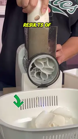 My wife said this is a great kitchen tools😍😍💕#electricvegetablecutter#automaticvegetablecutter#cheesegrater#kitchengadgets#kitchenmusthaves#cookingmusthaves#falldealsforyou#tiktokshop 