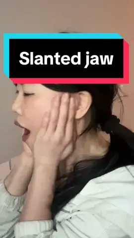 #creatorsearchinsights how to fix slanted jaw 💀 #kokohayashi #kokofaceyoga #faceyoga #faceposture 
