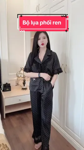 Bộ ngủ phối ren cổ áo. Phối ren cánh tay. Phối ren quần nhìn vừa xinh vừa sang😘 #champhanreview #champhan #châmphan #review #dobo #bolua #dobomacnha #pijama #thoitrangmacnha #doluaxinh #doboxinh #thoitrang #thoitrangnu 